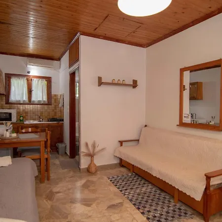 Apartment Aristofanis 1 Tolo
