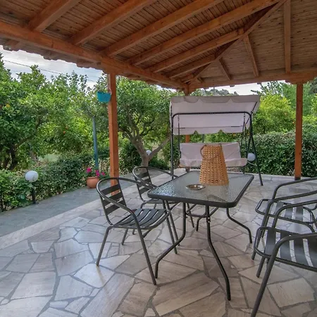 Aristofanis 1 * Tolón