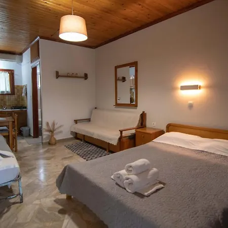 Apartment Aristofanis 1 Tolo