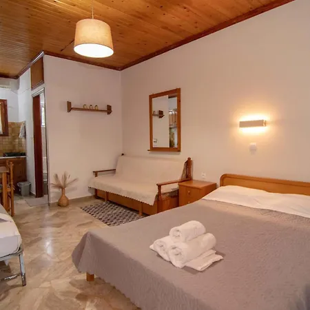 Apartment Aristofanis 1 Tolo